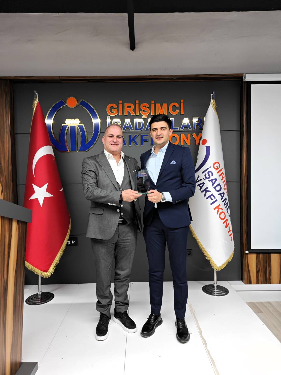 GİV’de ticaret konuşuldu 1